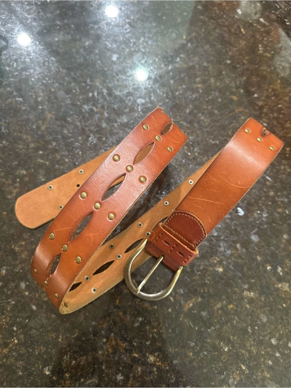 Vintage American Eagle leather belt cut out stud size small